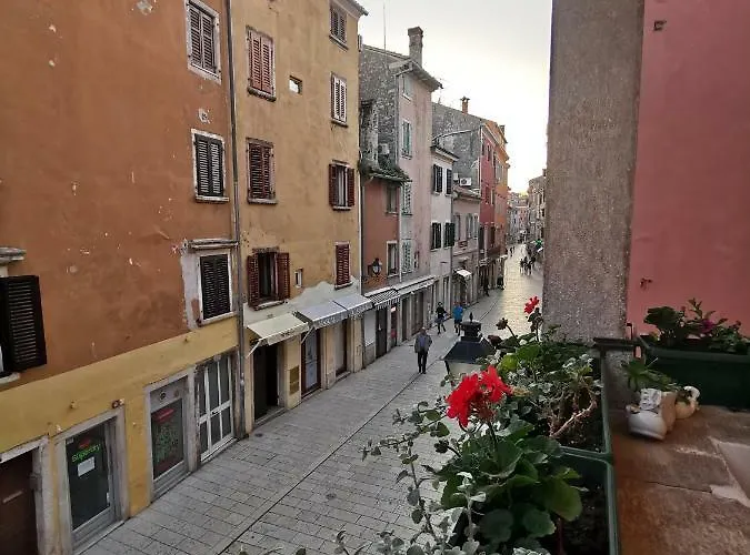 Διαμέρισμα Carera 42 *