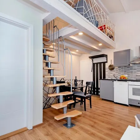 Appartement Carera 42 *