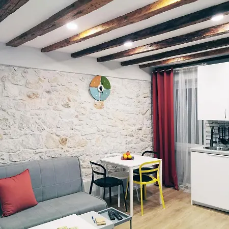 Carera 42 Rovinj
