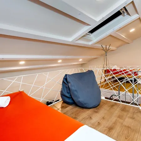 Carera 42 Apartment *