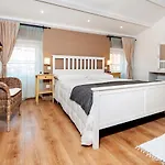 Carera 42