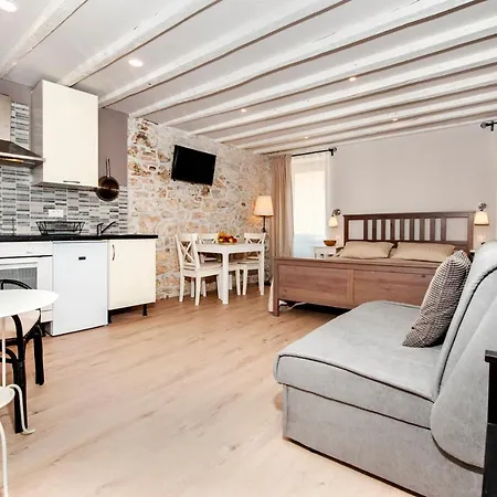 Apartmán Carera 42