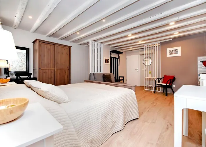 Carera 42 Apartmán